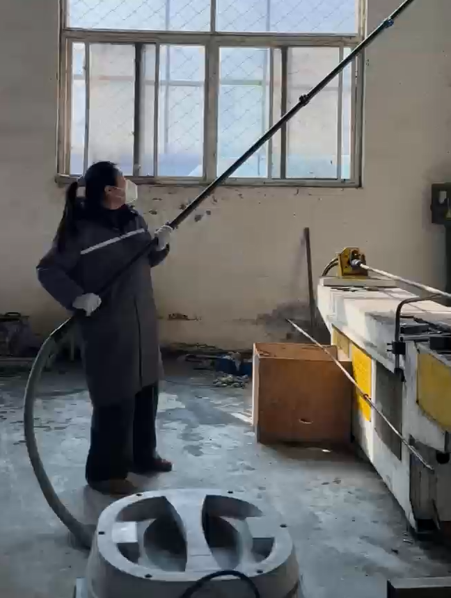 境洁夫高空作业吸尘器